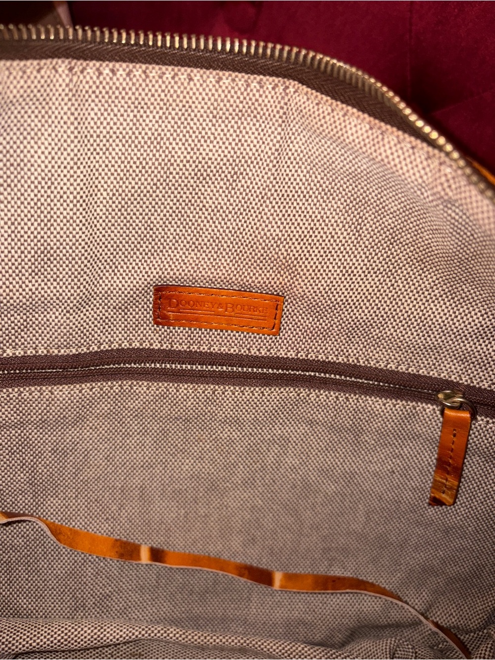Dooney & Bourke Vintage Luna Bag from the Nile Collection EUC - Picture 6 of 7